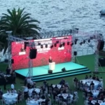 istanbul-valisi-gul-sokakta-birbirine-benzemeyen-birbiri-gibi-dusunmeyen-birbiri-gibi-giyinmeyen-herkesin-bu-MVRleTU3.jpg