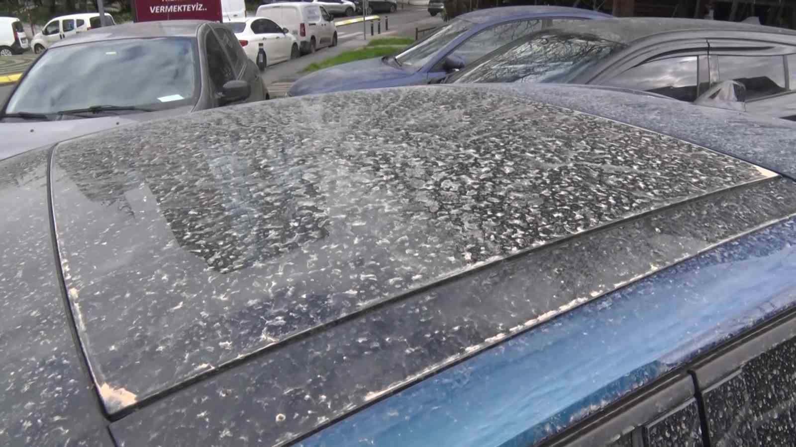 istanbula camur yagdi araclar camurla kaplandi 2 JlLSRuSi