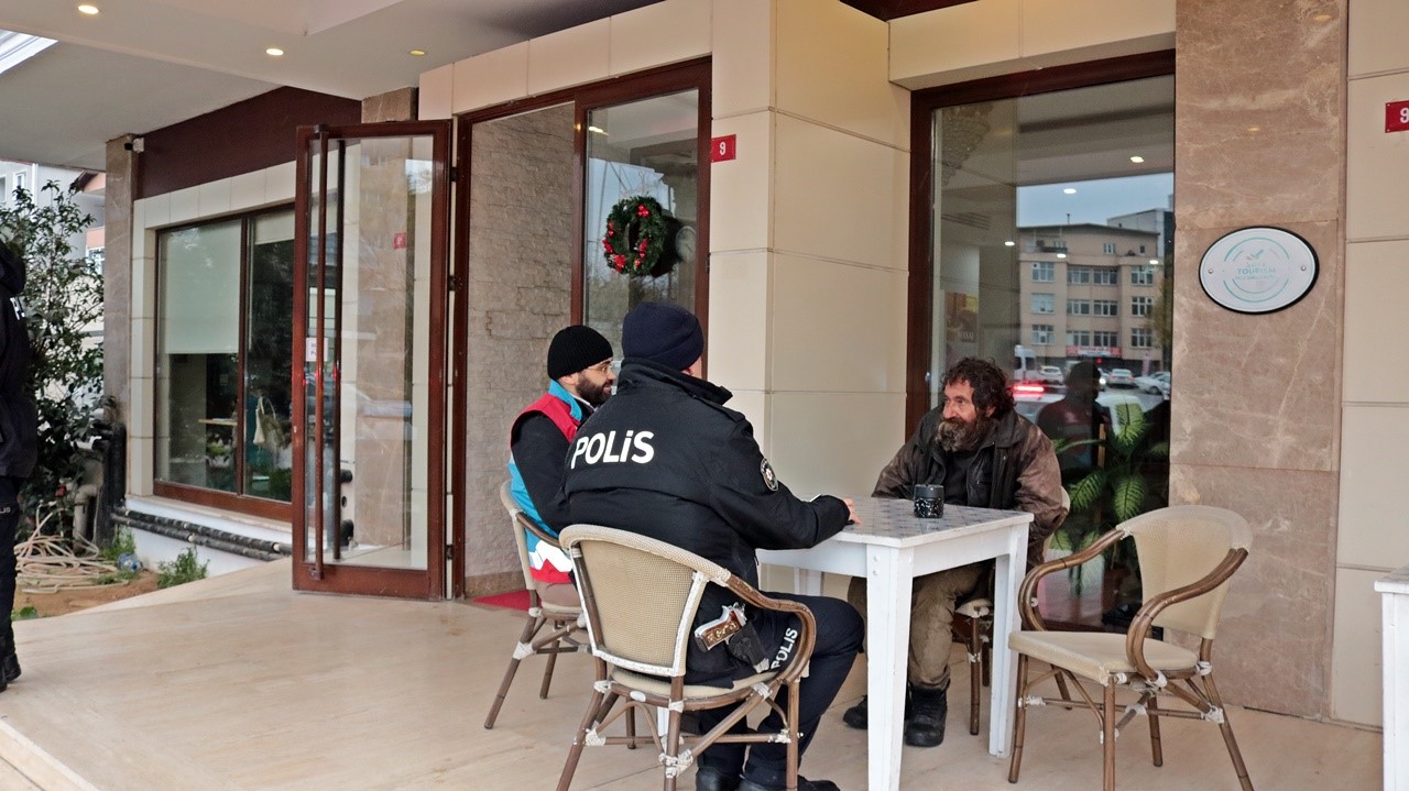istanbulda 159 evsiz vatandas otellere yerlestirildi 1 8CNkRIjs