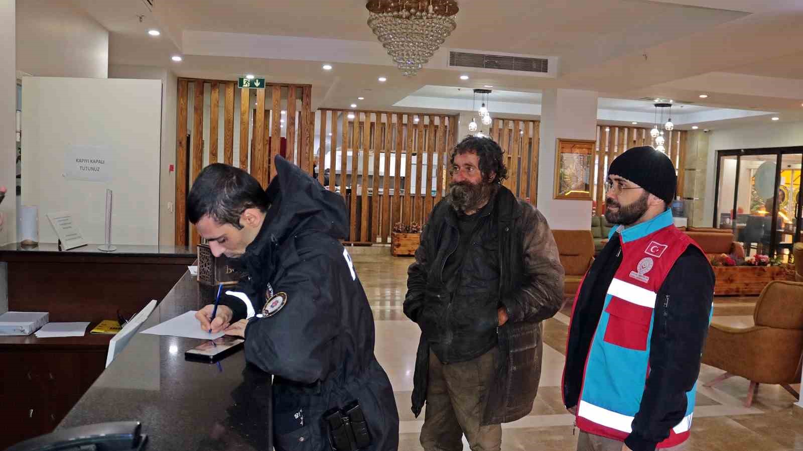 istanbulda 159 evsiz vatandas otellere yerlestirildi 2 nnSjt22t