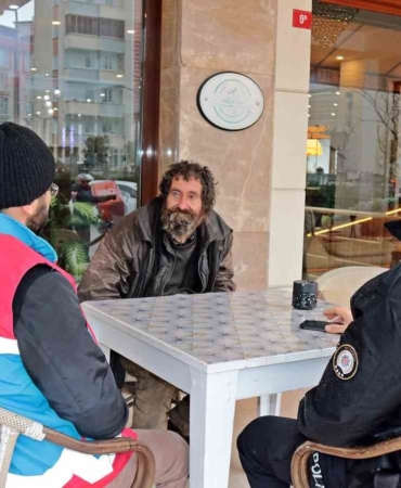 istanbulda-159-evsiz-vatandas-otellere-yerlestirildi-fDhzhnkU.jpg