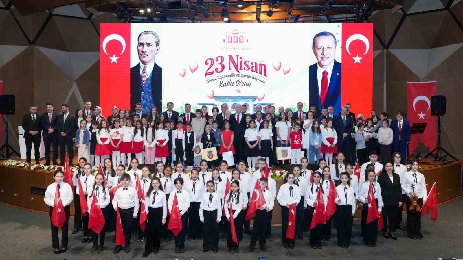 İstanbul’da 23 Nisan coşkusu Devlet Arşivleri Osmanlı Arşivi Külliyesi’nde törenle kutlandı 8 istanbulda 23 nisan coskusu devlet arsivleri osmanli arsivi kulliyesinde torenle kutlandi 4 aK7I2MFl