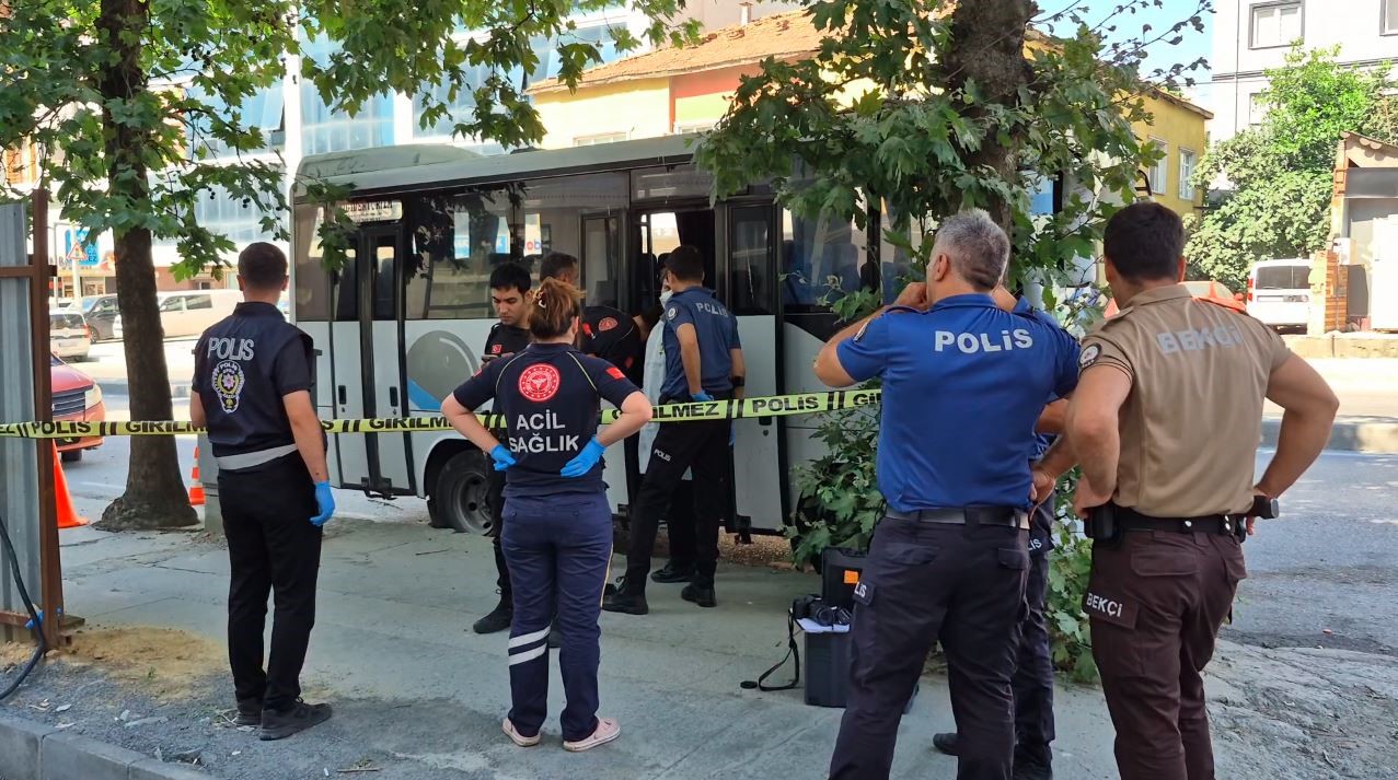 İstanbul’da 3 gündür aranan adam park halindeki servis aracında ölü bulundu 6 istanbulda 3 gundur aranan adam park halindeki servis aracinda olu bulundu 2 cU9tpZfP