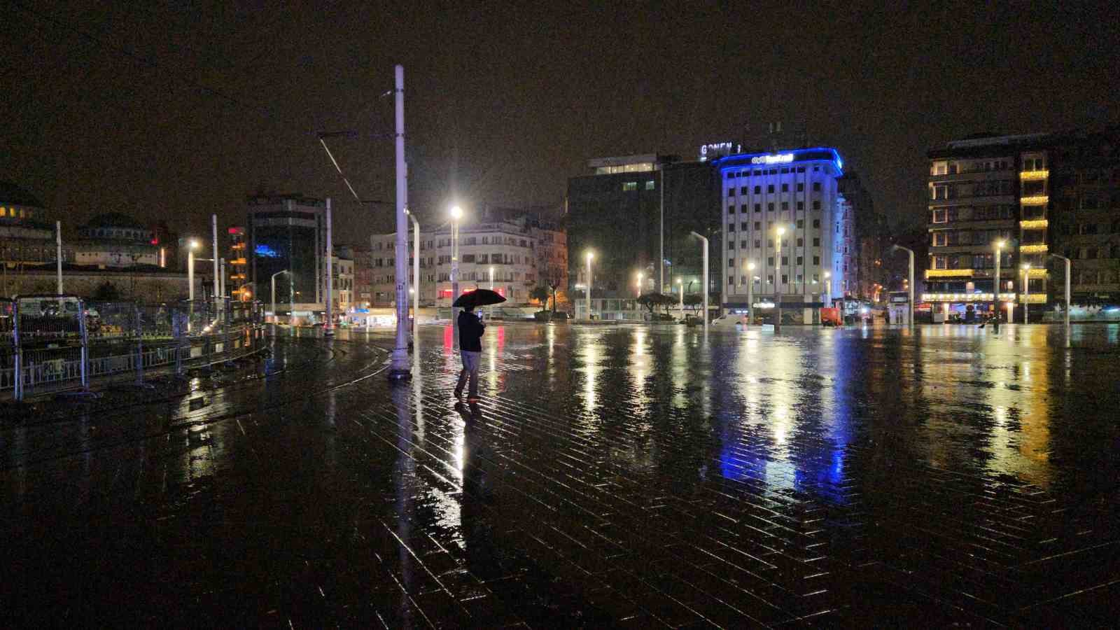 istanbulda beklenen sari kodlu saganak basladi 6