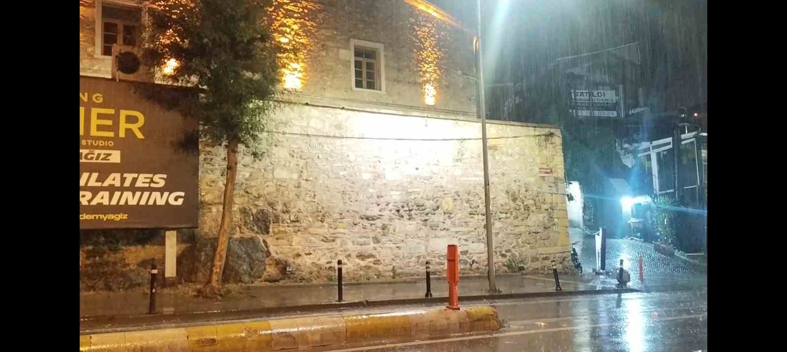 istanbulda beklenen yagis basladi 0 PVuiHYy1