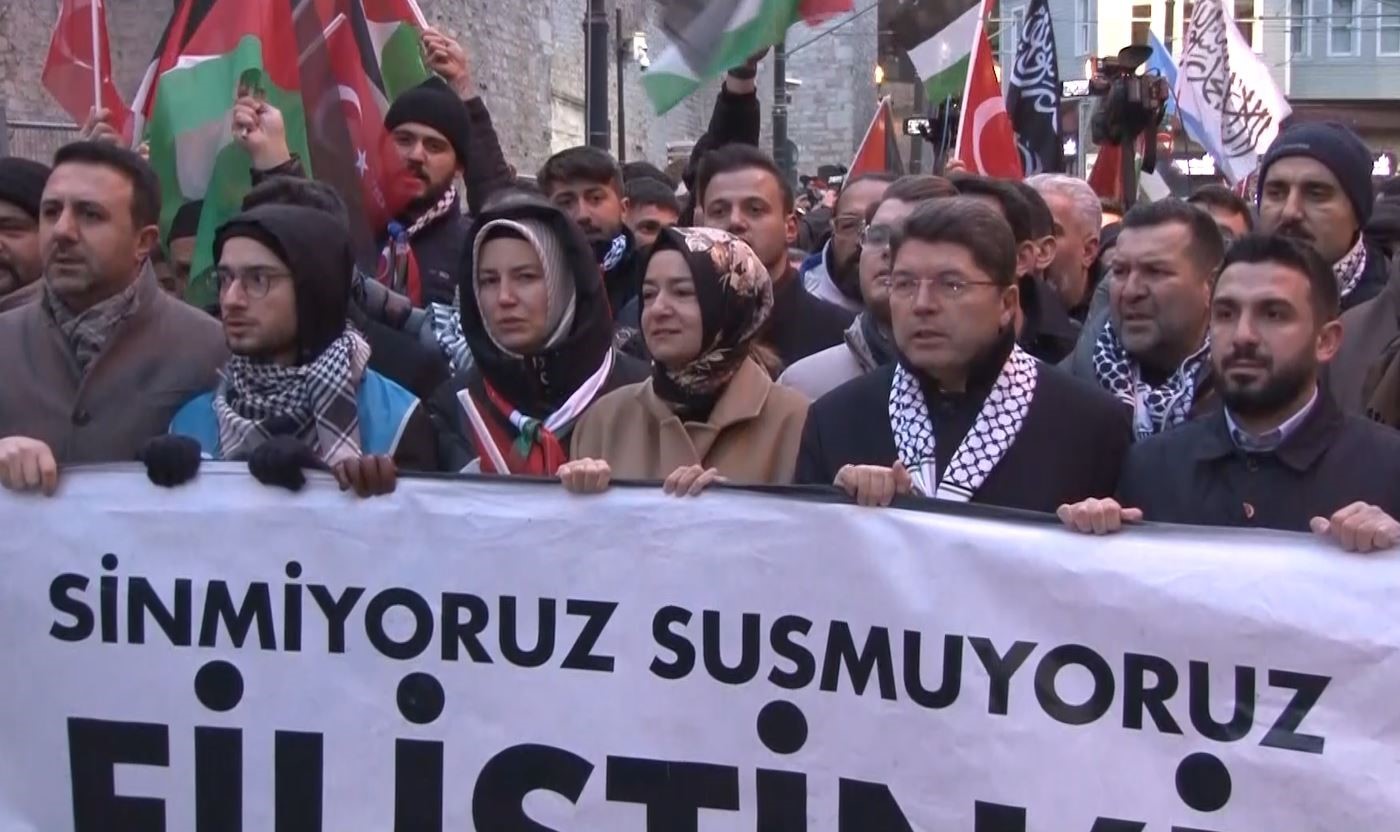 istanbulda buyuk gazze yuruyusu 0 w6mvAjRK