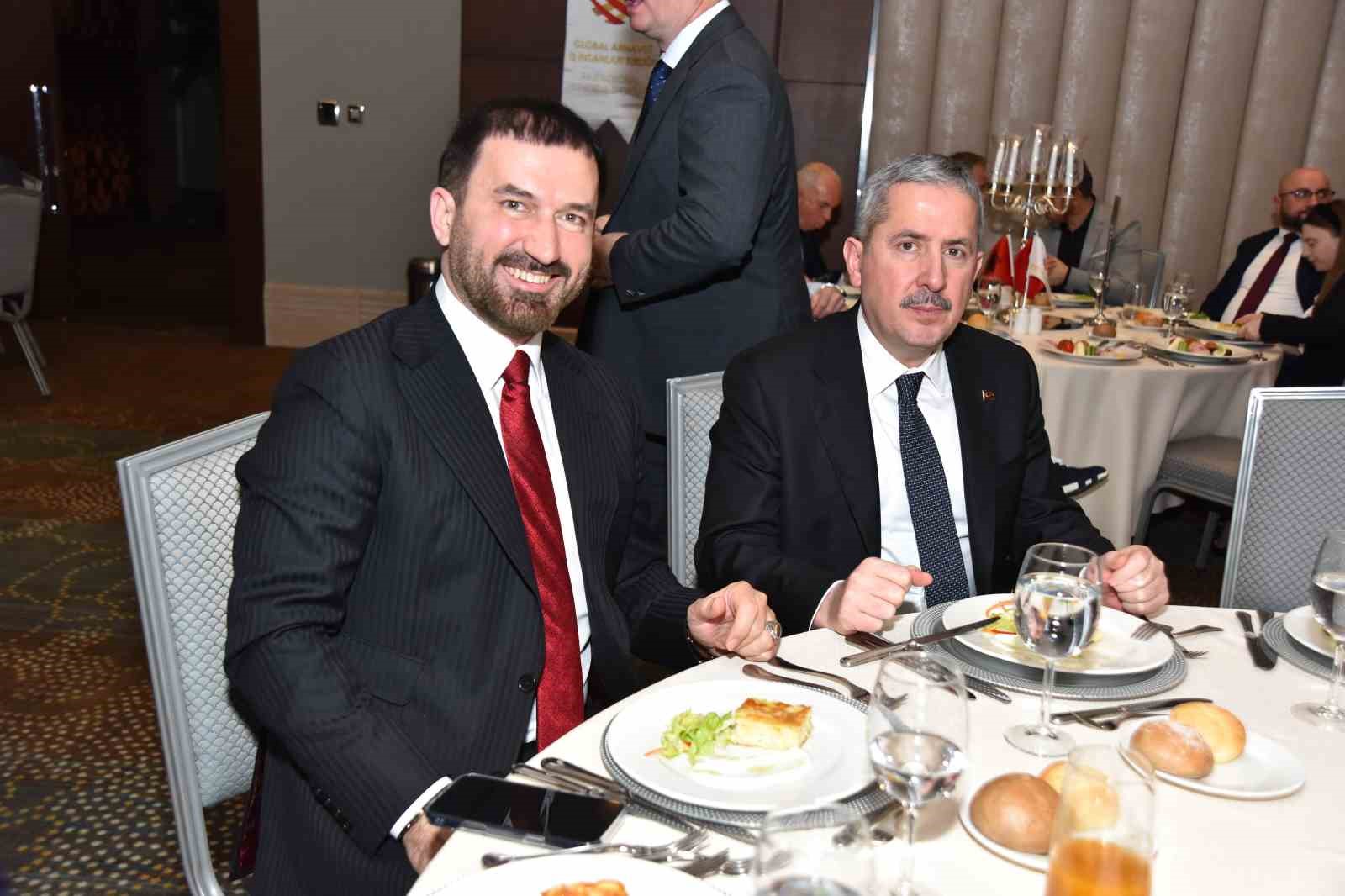 istanbulda dev ekonomi zirvesi balkan cografyasi ile turkiye arasindaki ticaret masaya yatirildi 6 gzI91szH