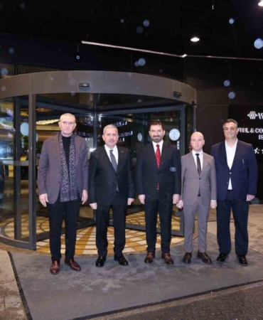 istanbulda-dev-ekonomi-zirvesi-balkan-cografyasi-ile-turkiye-arasindaki-ticaret-masaya-yatirildi-RqRAnSSC.jpg