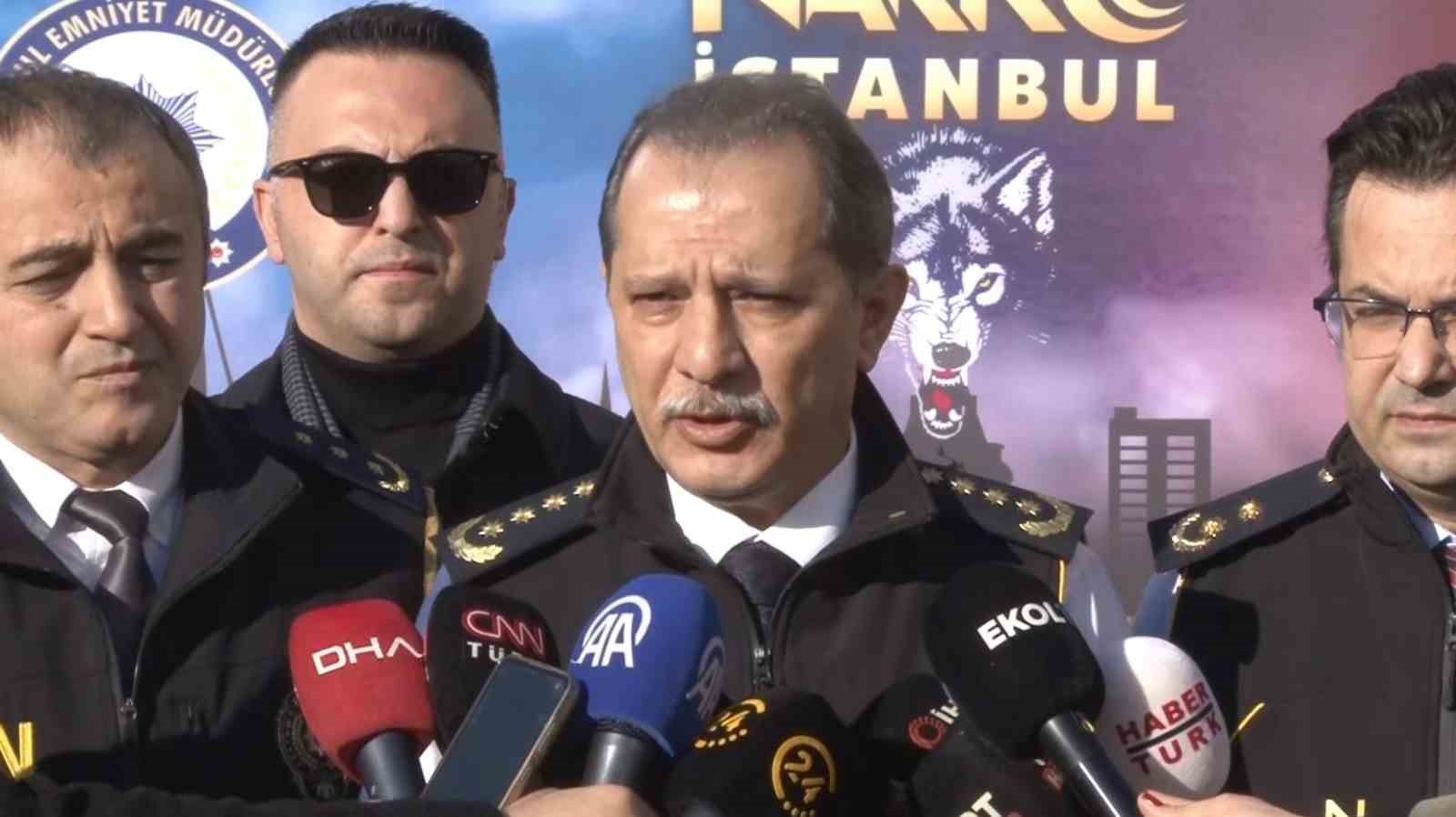 istanbulda ele gecirilen 1 ton 144 kilo uyusturucu emniyette sergilendi 1 ZmnIhpje