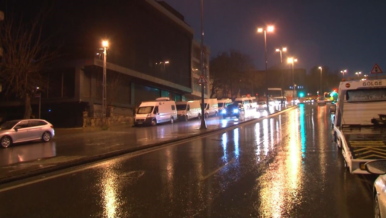 istanbulda firtina ve yagmur 3 cWvJLVC2