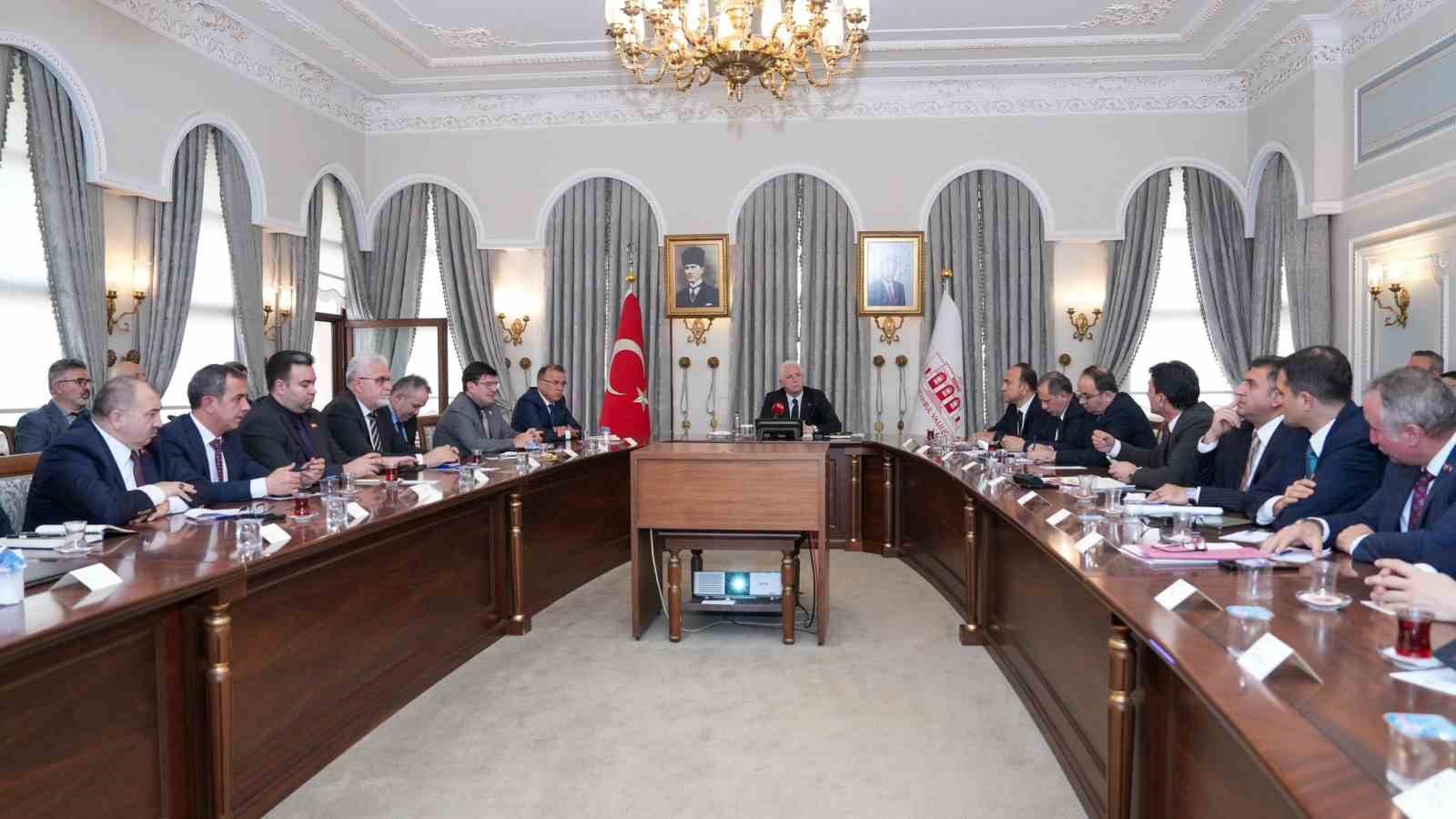 İstanbul’da gıda güvenliği masaya yatırıldı: İşletmelere 24 saat kesintisiz ses ve görüntü kaydı zorunluluğu 7 istanbulda gida guvenligi masaya yatirildi isletmelere 24 saat kesintisiz ses ve goruntu kaydi zorunlulugu ATStU6ck