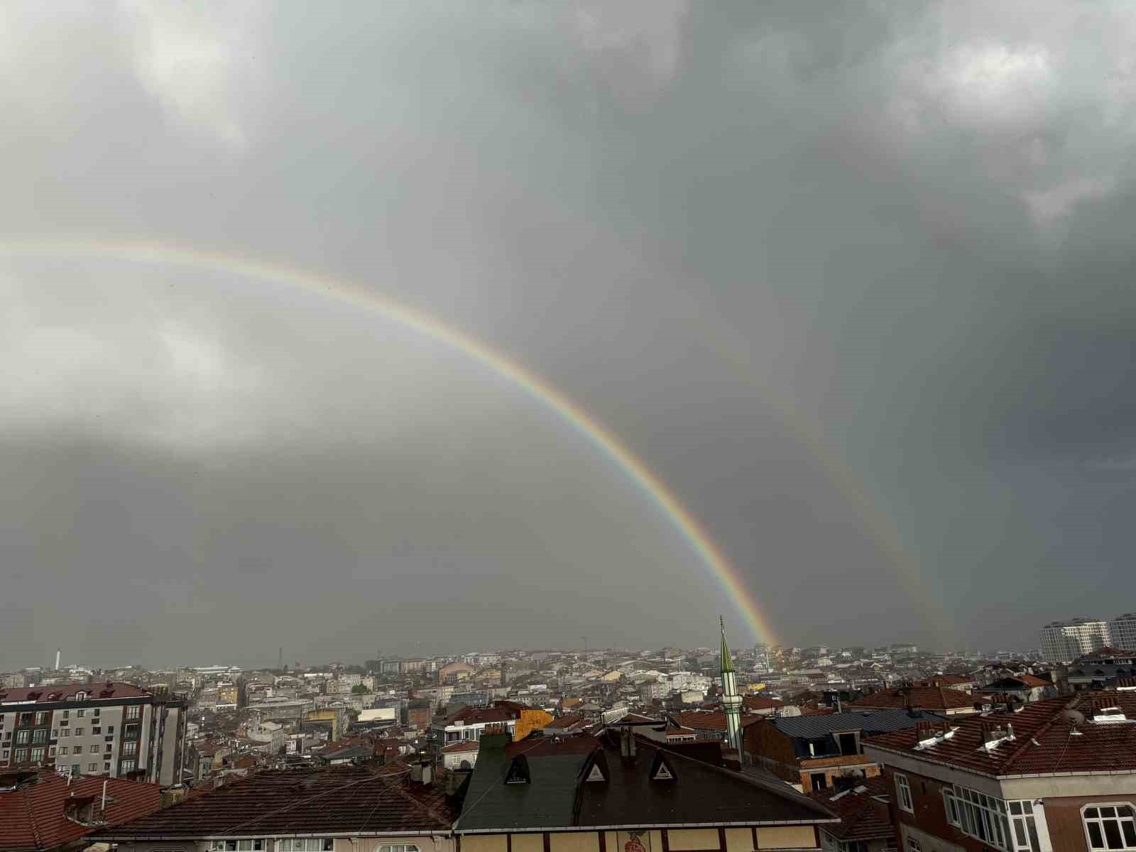 istanbulda gokkusagi surprizi 3 TRWMppXm