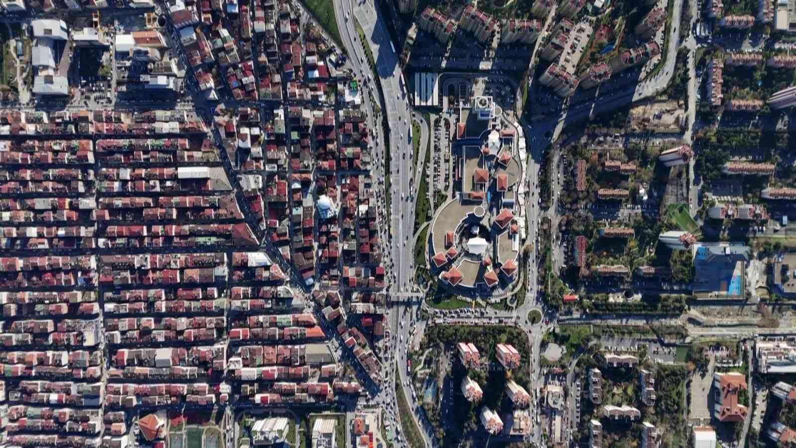istanbulda hayatin iki farkli yuzu ayni karede 1