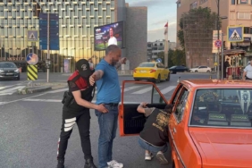 Tokat’ta otomobil ile çarpışan traktör ikiye bölündü: 2 yaralı 1 thumbnail