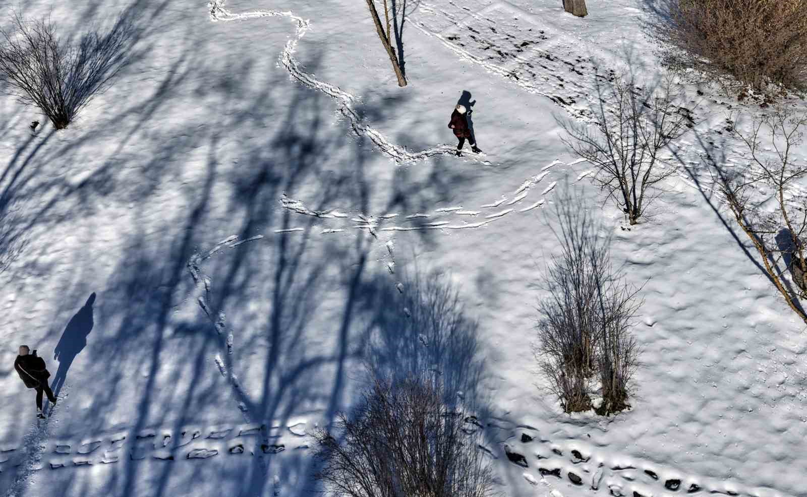 istanbulda kar goremeyenler ataturk arboretumuna geldi 7 uJBlugBN