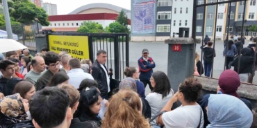 istanbulda-lgs-heyecani-basladi-QC3fYQsB.jpg