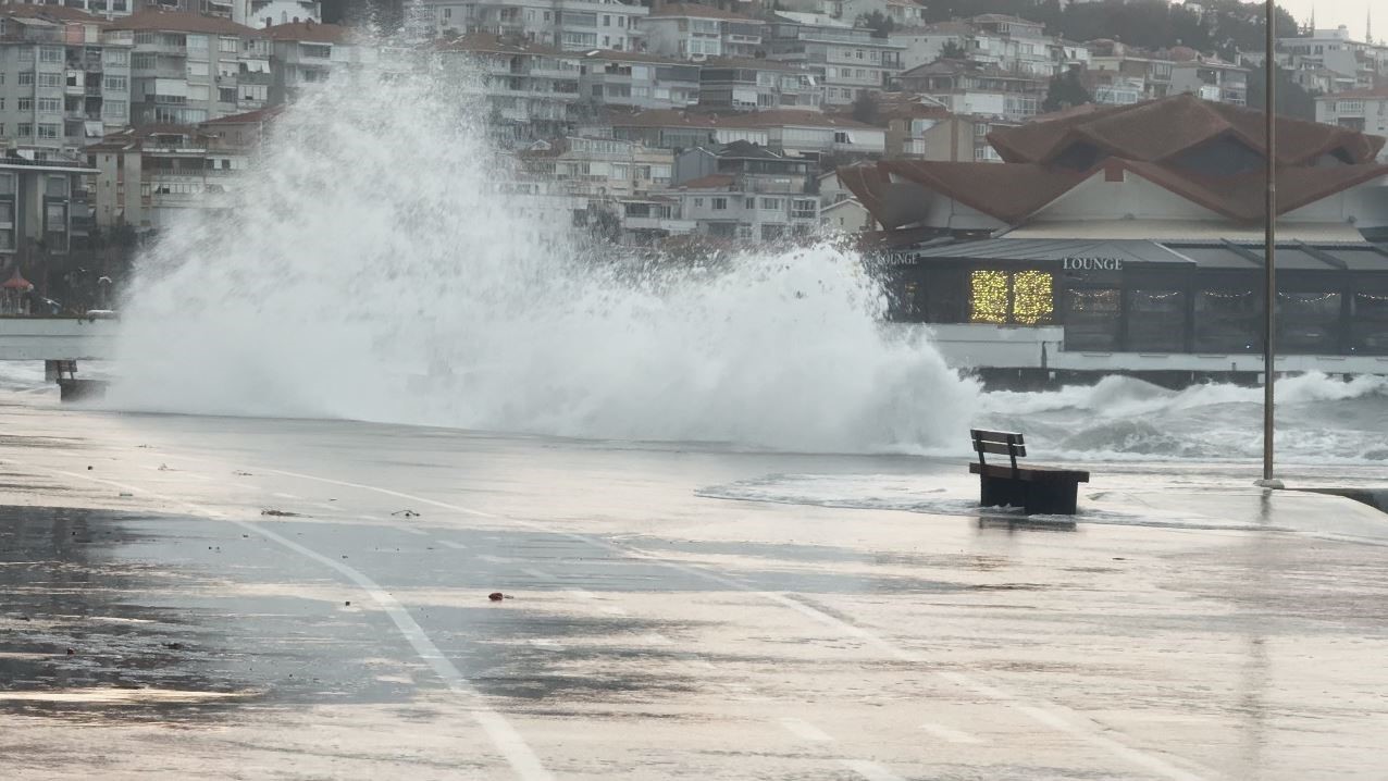 istanbulda lodos etkili oluyor 0 PL29hhU6