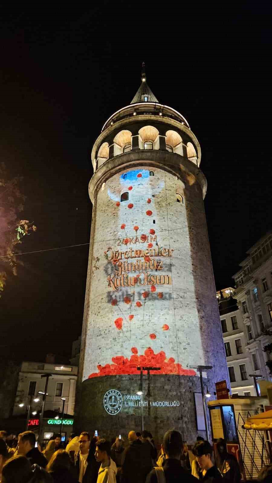 istanbulda ogretmenler gunu galata kulesine yansitilan gorsellerle kutlandi 6