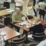 istanbulda-restoranlardaki-musterilerin-cantasini-calan-cocuk-hirsiz-kamerada-BvLm5yKa.jpg