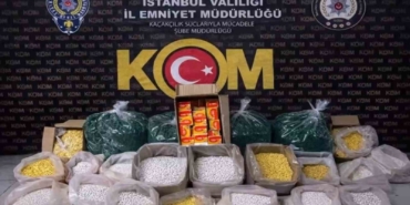 istanbulda-sahte-ve-kacak-ilac-deposuna-sucustu-baskin-15-milyon-sahte-hap-ele-gecirildi-2vOE3Cfc.jpg