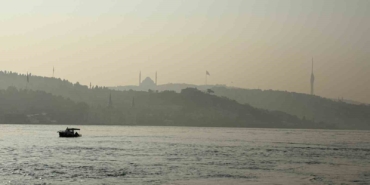 istanbulda-sis-bogaz-cevresinde-etkili-oluyor-YQ4KnOmN.jpg