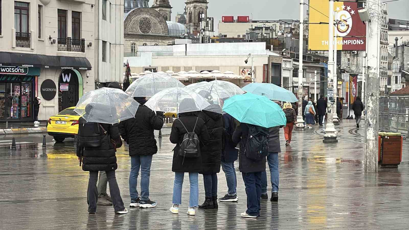 istanbulda soguk hava ve yagmur etkili oluyor 3 UYVygkm9