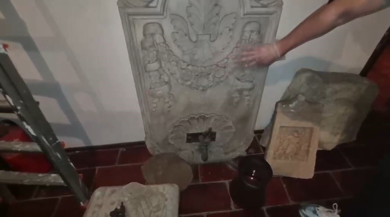 istanbulda tarihi eser operasyonu 10 bini askin eser ve sikke ele gecirildi 1 TILI4ELB
