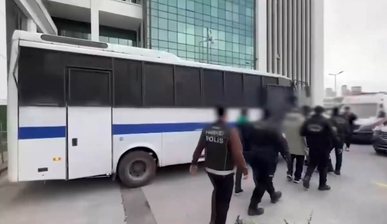 istanbulda uyusturucu operasyonlari 37 tutuklama 0 Sh6MIpiQ