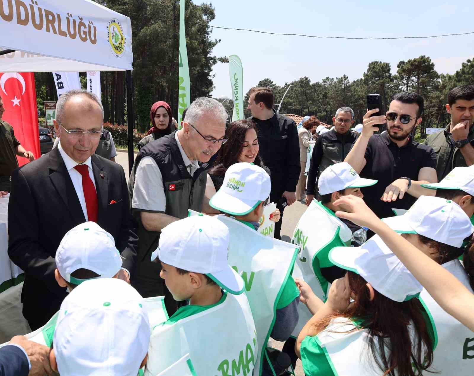 istanbulda yanginlara sebebiyet veren 3 bin 850 kilo atik toplandi 8 qebnukGm