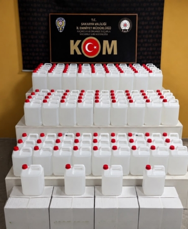 istanbuldan-ankaraya-1-tonluk-etil-alkol-sevkiyati-sakaryada-engellendi-AJbe2LKG.jpg