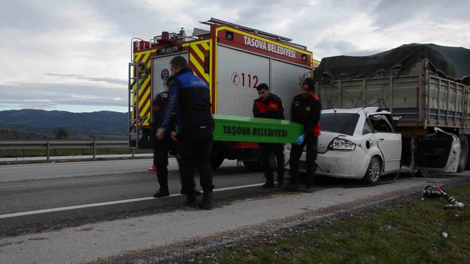 İstanbul’dan Ordu’ya cenazeye giderken kazada hayatlarını kaybettiler 6 istanbuldan orduya cenazeye giderken kazada hayatlarini kaybettiler 2