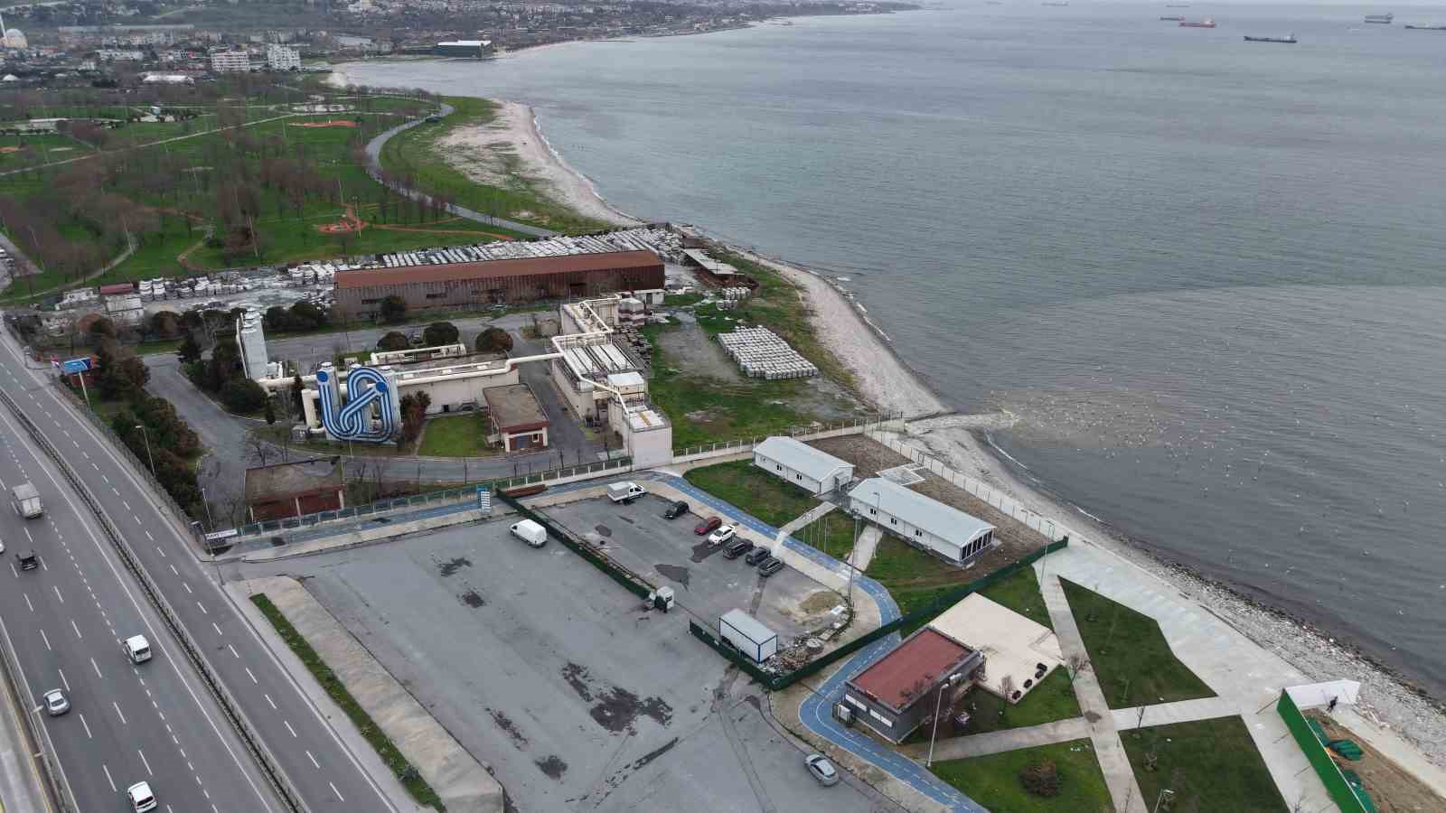 istanbulun atik sulari marmara denizinin rengini degistiriyor 5 nByvFVb6