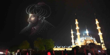 istanbulun-fethinin-573uncu-yilinda-edirnede-osmanli-ruhu-yasatildi-qFezc1KL.jpg