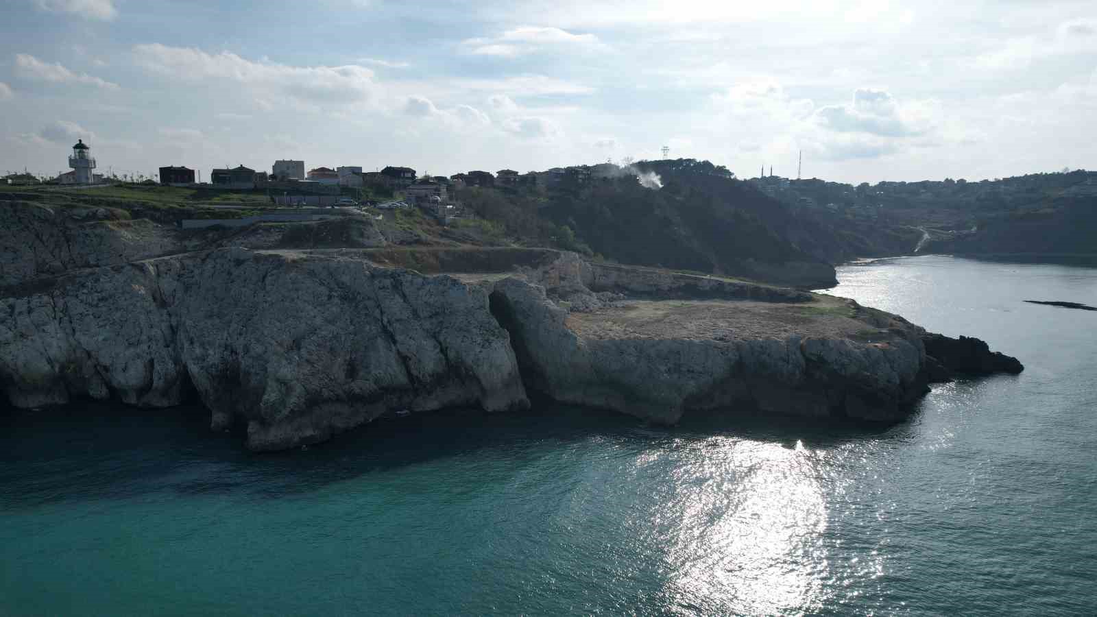 istanbulun karadeniz kiyisinda ege manzarasi 3 8cgZLcFJ