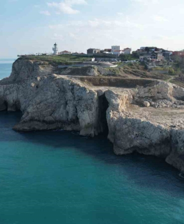 istanbulun-karadeniz-kiyisinda-ege-manzarasi-MmQLbsit.jpg