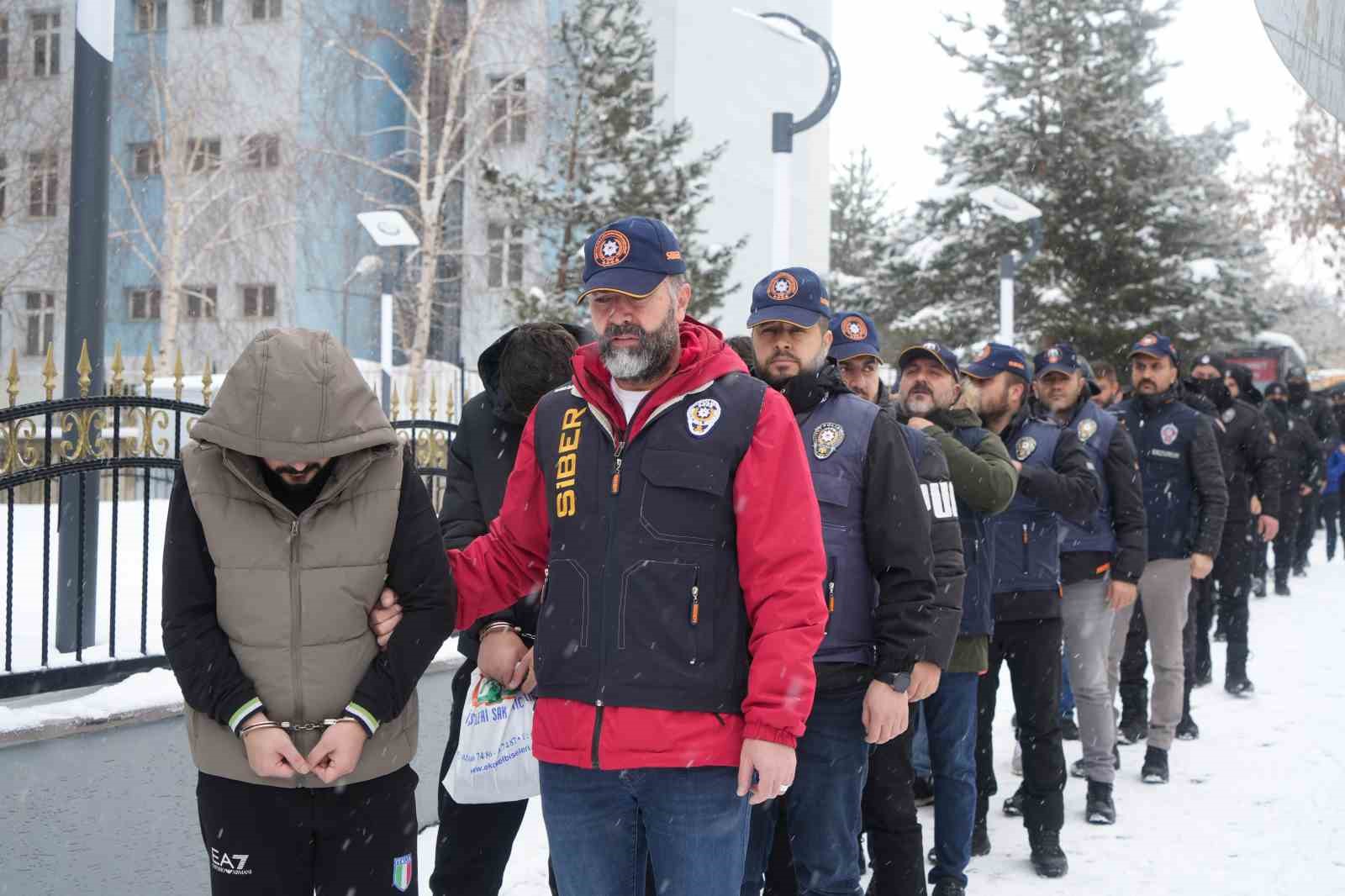 iste dolandiricilarin akil almaz yontemleri 2