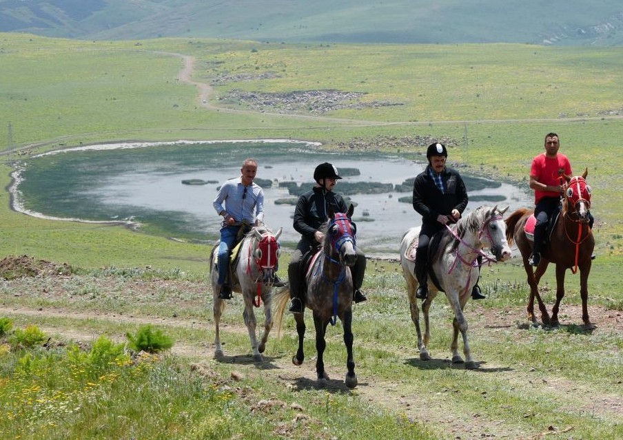 iste farkli yonleri ve adrenalin tutkusuyla icisleri bakani mustafa ciftci portresi 13 lDtzy8ge