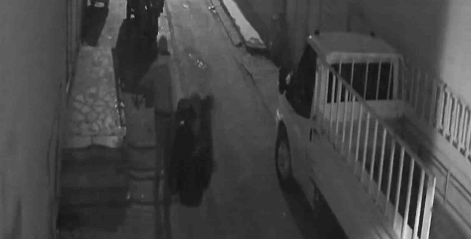 İşyeri önündeki koşu bandı çalındı 5 isyeri onundeki kosu bandi calindi 1 UETw1msf