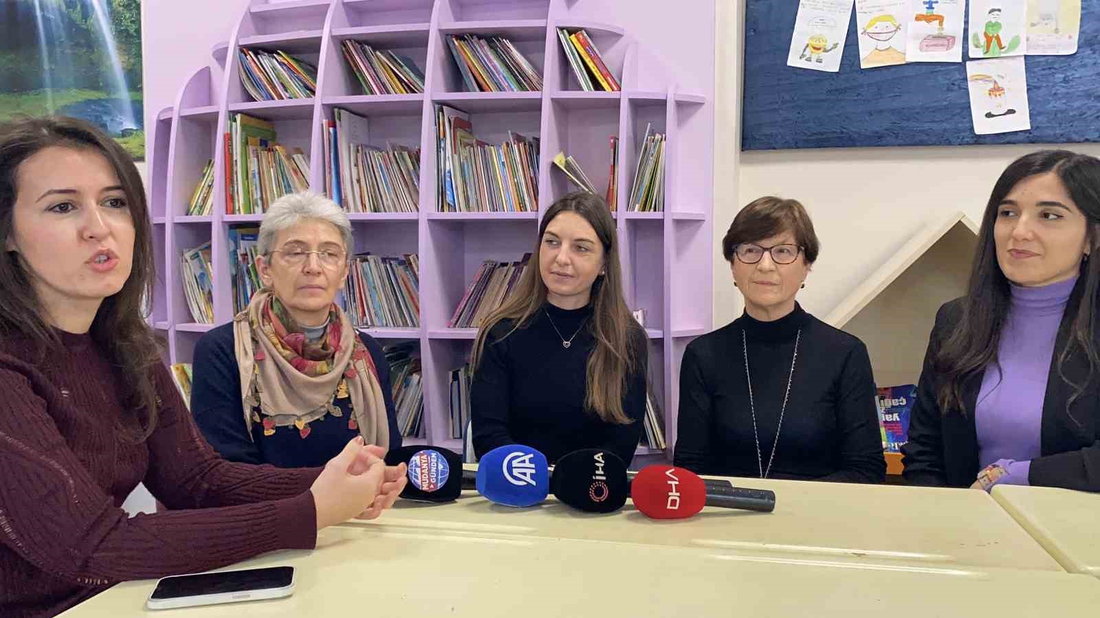 italyan ogretmenler mudanyada 7 6Ag58Kad