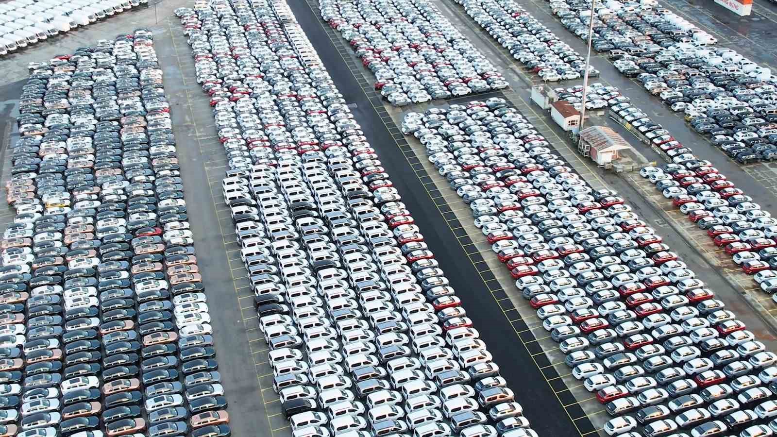 ithal otomobiller haydarpasa limanini doldurdu 4 dYSMYSCt