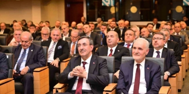 ito-baskani-avdagic-is-dunyasinin-beklentilerini-cumhurbaskani-yardimcisi-yilmaza-aktardi-bkv55Gp4.jpg
