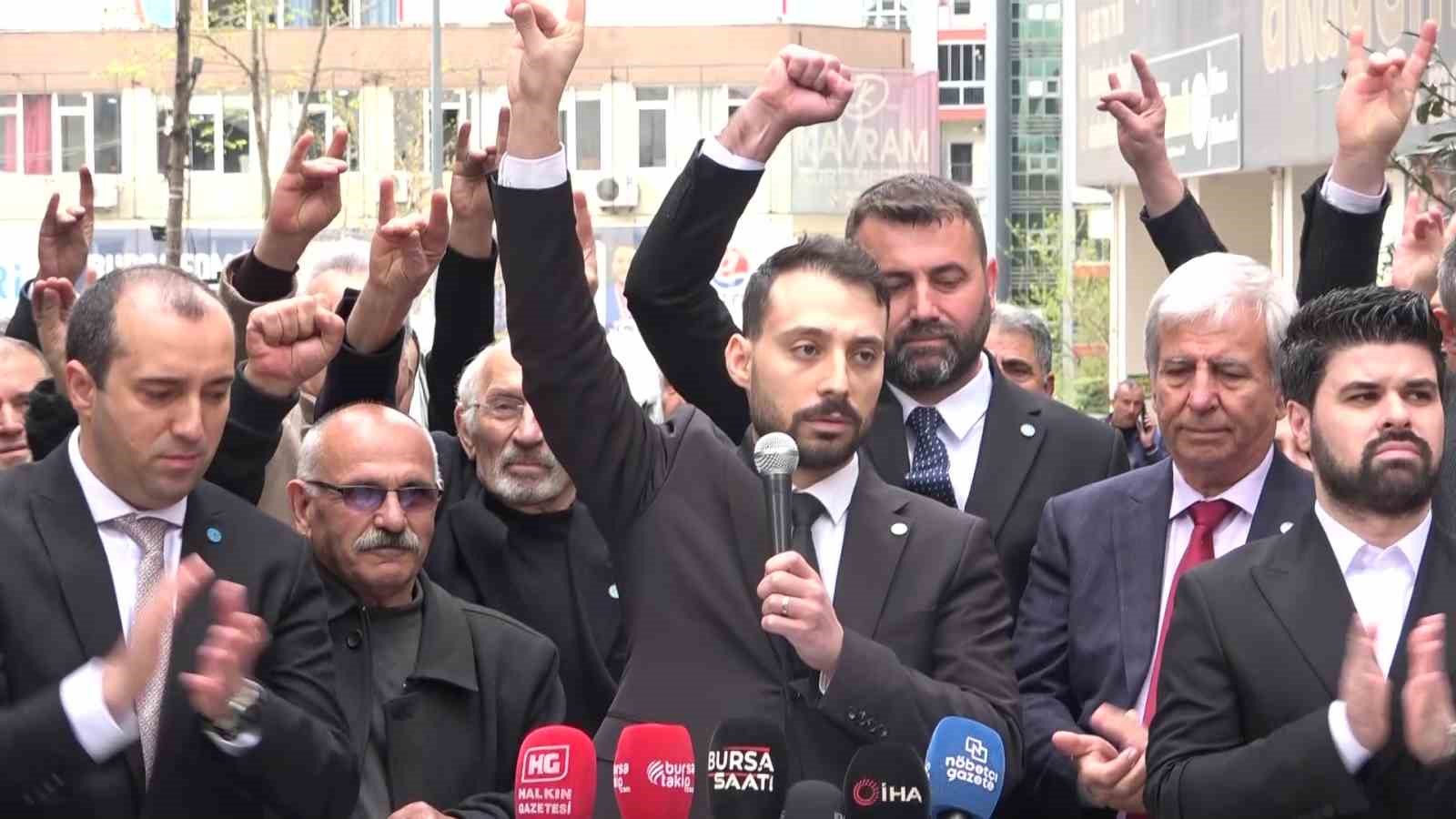 iyi parti bursada istifa dalgasi ilcelerde pes pese ayriliklar 1 Dv4m61BZ