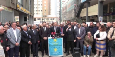 iyi-parti-bursada-istifa-dalgasi-ilcelerde-pes-pese-ayriliklar-mpHyjIY2.jpg
