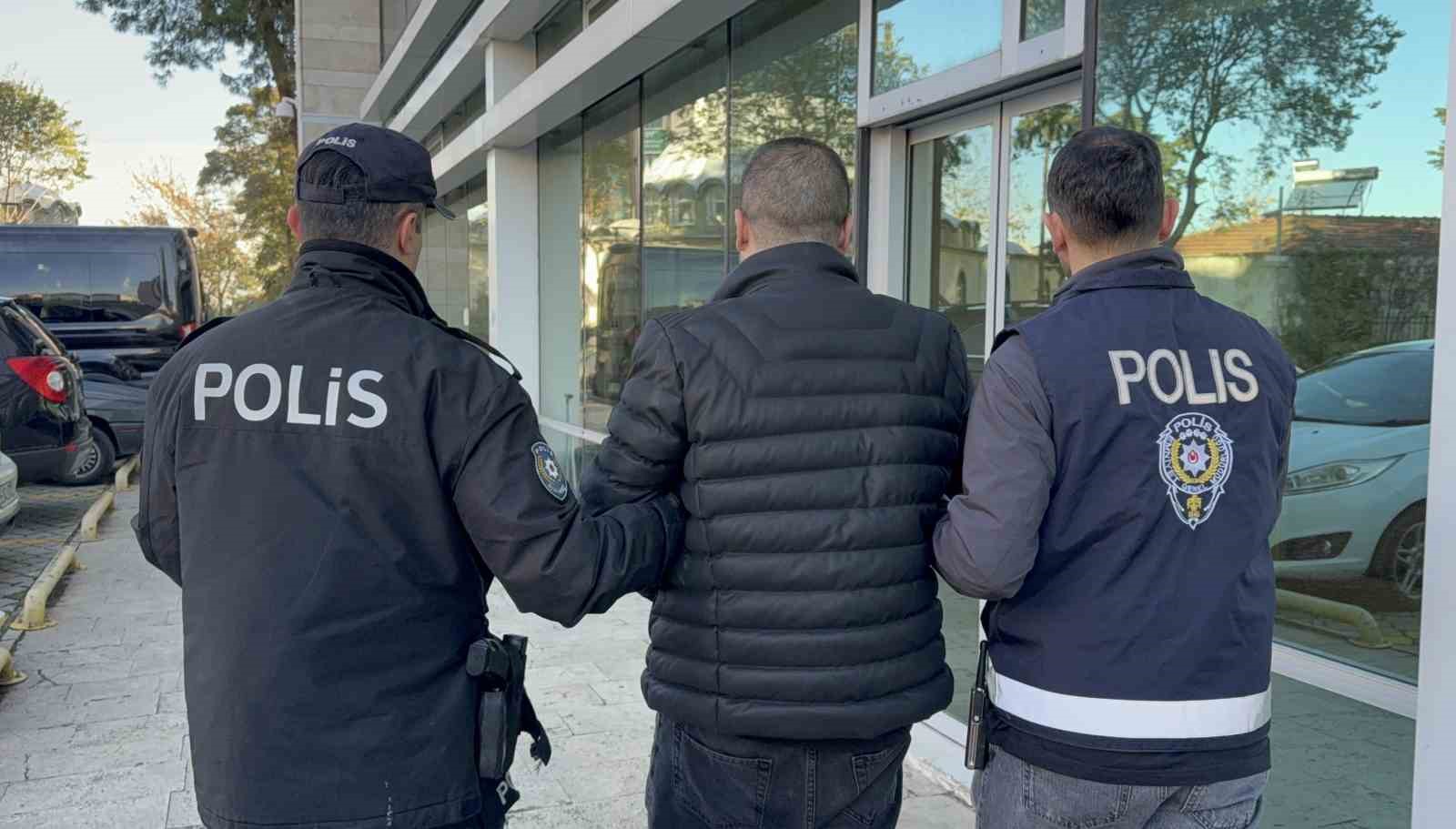 iyi parti il baskani aksoy saldiriya ugradi 1 gozalti 3 3n1njyB4
