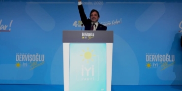 iyi-parti-manisa-il-baskani-yunus-koca-ve-yonetimi-gorevden-alindi-HDVOpXFV.jpg