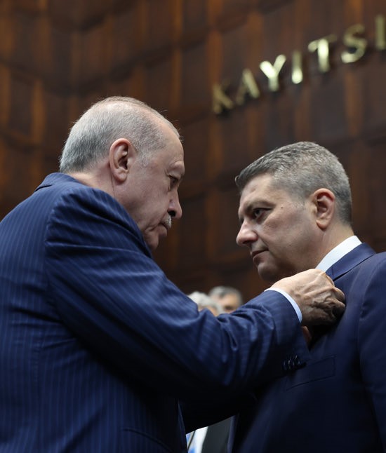 iyi partiden istifa eden ersin beyaz ak partiye katildi 1 m5FM3hiR