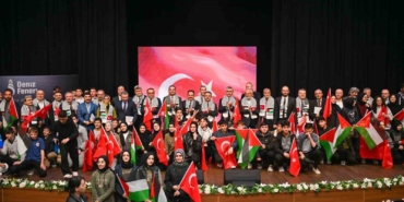 iyilik-okulu-programinda-gazzedeki-drama-dikkat-cekildi-dHc2KJKu.jpg