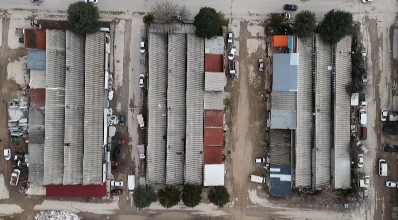 izahi olmayan seyin mizahi oldu surekli gole donen sokakta balik tutmaya basladilar 8 6GKrmcue