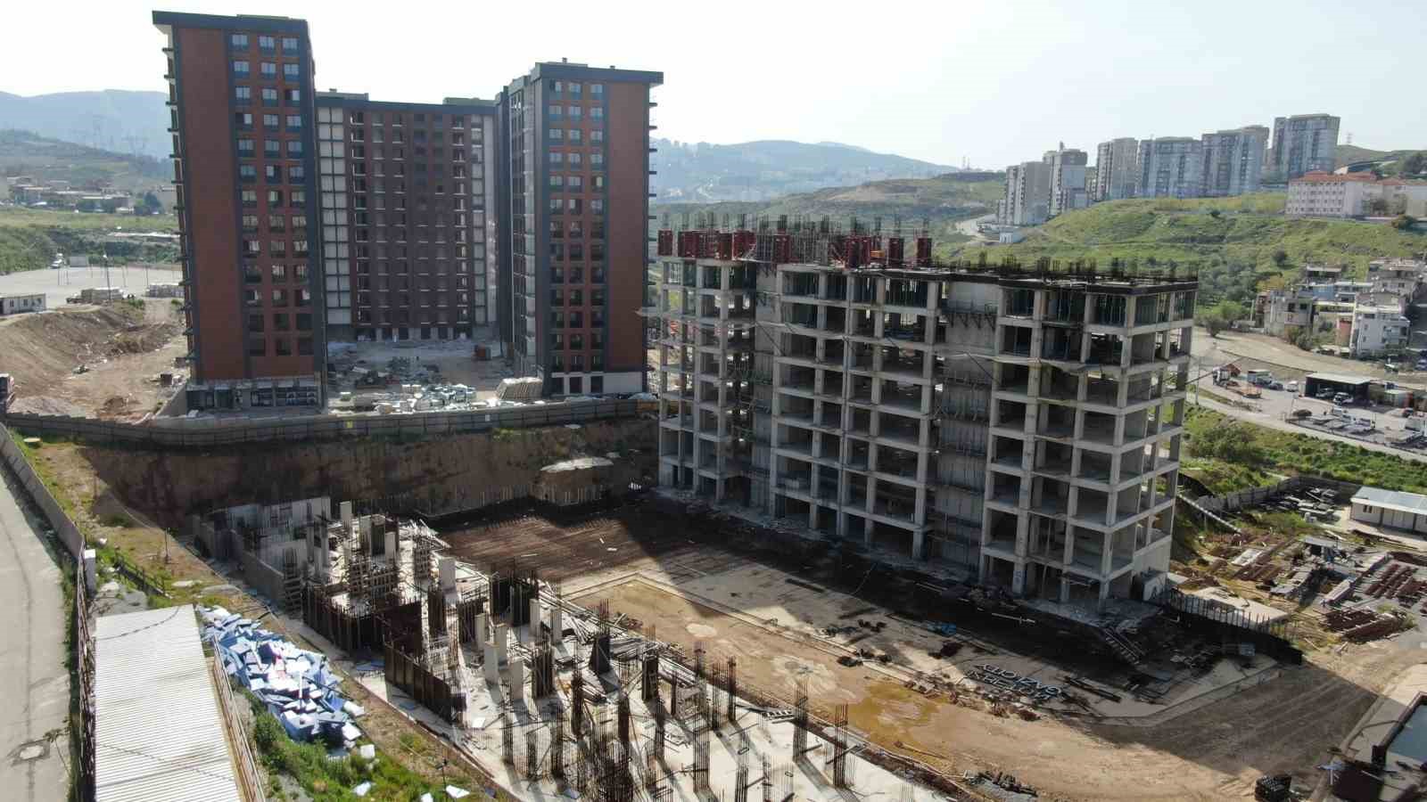 İZBETON soruşturmasında dosyaya giren dilekçeye göre ortaklardan habersiz projeye 11 villa eklenmiş 14 izbeton sorusturmasinda dosyaya giren dilekceye gore ortaklardan habersiz projeye 11 villa eklenmis 10 28mMiaNp
