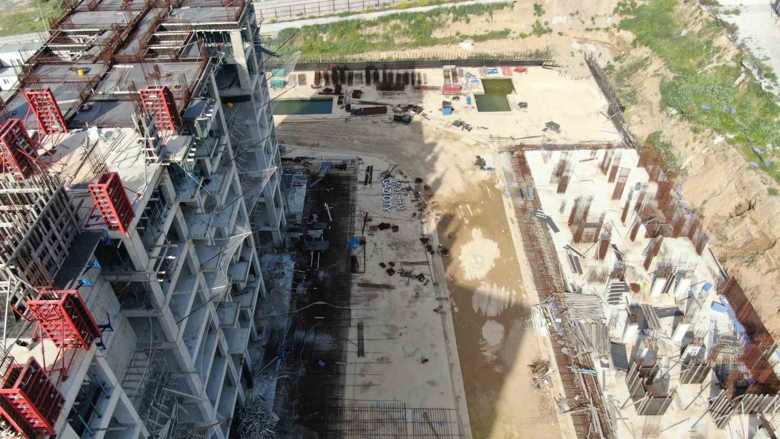 İZBETON soruşturmasında dosyaya giren dilekçeye göre ortaklardan habersiz projeye 11 villa eklenmiş 11 izbeton sorusturmasinda dosyaya giren dilekceye gore ortaklardan habersiz projeye 11 villa eklenmis 7 VjcUyXqV